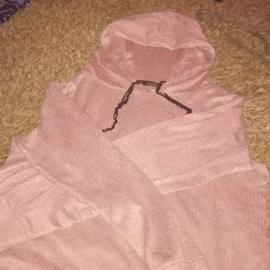 Nicole Miller sweat shirt, pink, size Medium.